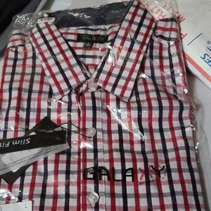 Mens short sleeve shirt